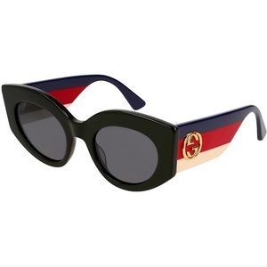 GUCCI Cat-Eye Frames with GG Emblem NWOT